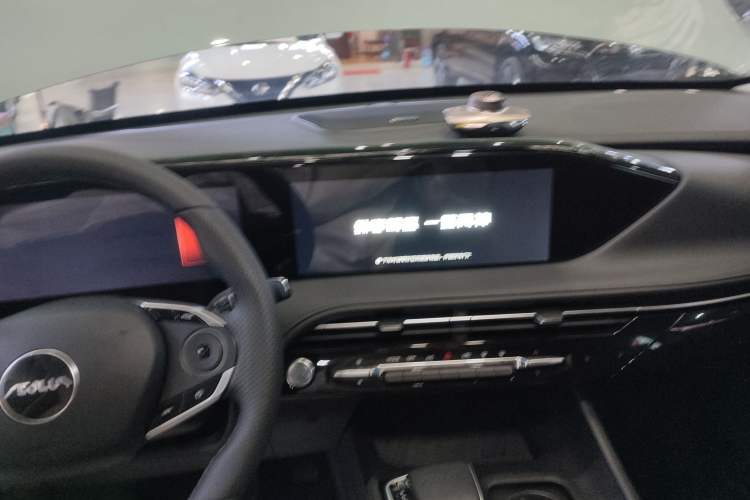 Used Dongfeng Aeolus Huge 2022 Mach Power 1.5T Dare-to-Drive Edition · Enjoyably悦