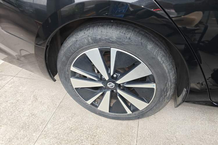 Used Nissan Teana 2021 2.0L XL Comfort Edition Right Rear Wheel Hub