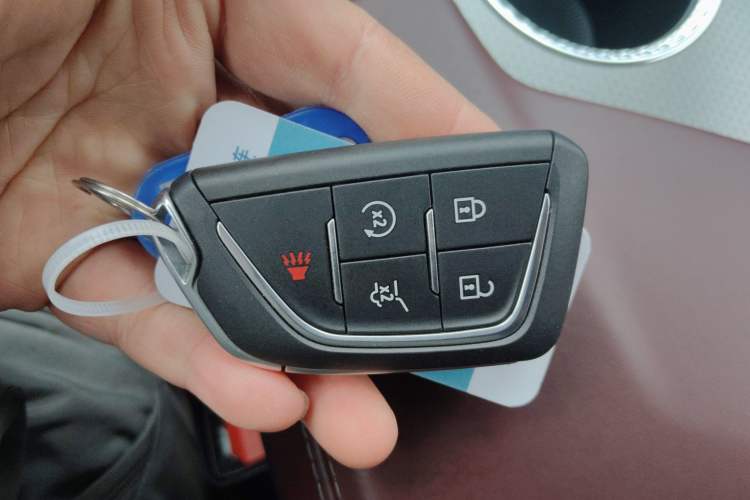 Used Cadillac XT5 2025 2.0T Platinum Edition
