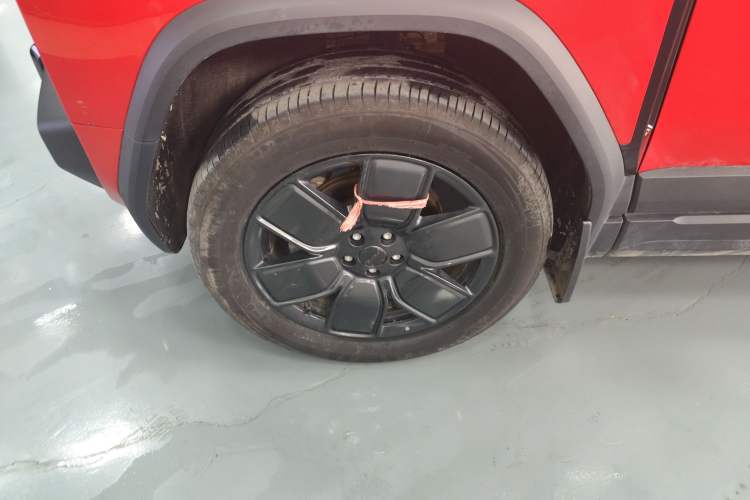 Used iCAR 03T 2024 501km Four-wheel Drive Long-Range Version Left Front Wheel Hub