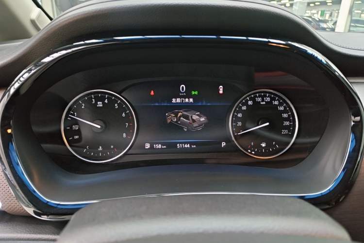 Used Buick GL8 2021 Land Cruiser Executive Class 652T Smart Luxury Model
