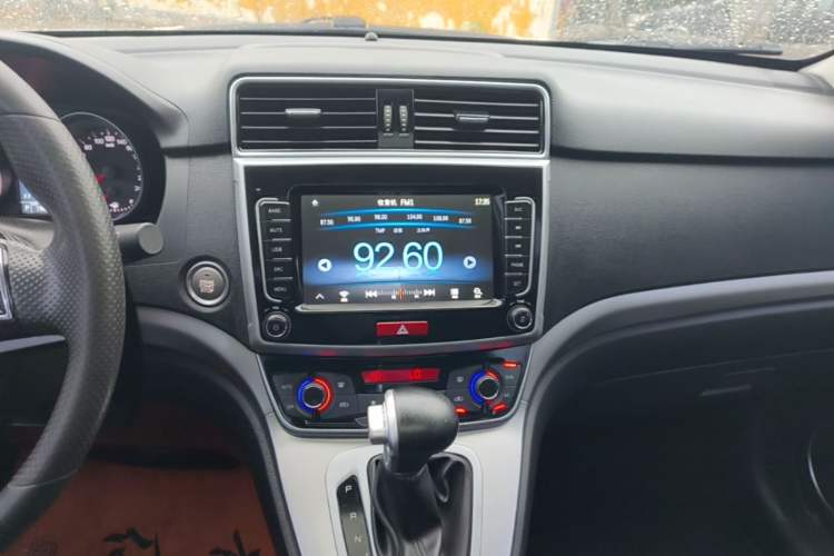 Used Haval M6 2019 1.5T DCT Two-Wheel Drive Value Edition China VI Standard