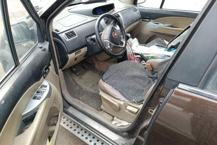 Used FORTHING Joyear SUV 2012 1.6L Deluxe Model