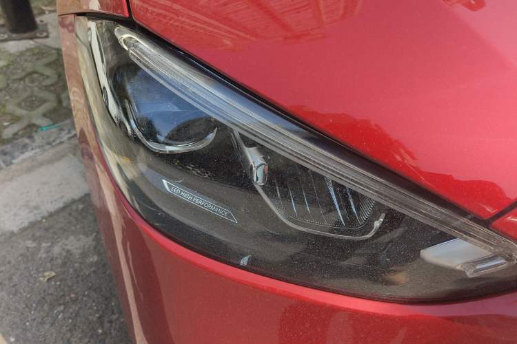 Used Mercedes-Benz C-Class 2022 C 260 L Sport Edition Right Front Headlight