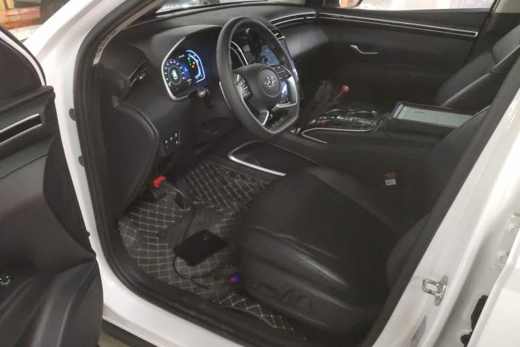 Used Hyundai Tucson 2023 Tucson L 1.5T Automatic Two-Wheel Drive DLX Luxury Edition