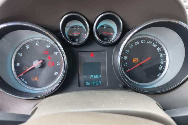 Used Buick GT 2013 GT 1.6L Manual Entry-Level Model