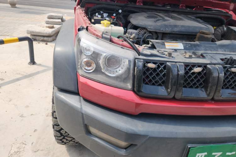 Used BAIC Off-Road BJ40 2017 40L 2.3T Automatic All-Wheel Drive Ring of the Tower Champion Edition
