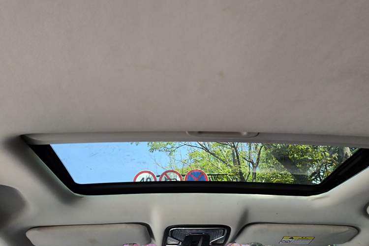 Used CHANGAN CS55 2017 1.5T Automatic Colorful Edition
