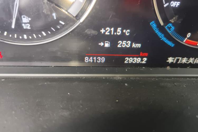 Used BMW X1 2021 sDrive20Li Premium Edition Odometer Close Up