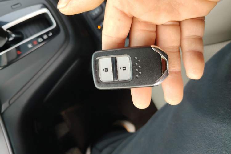 Used Honda CR-V 2015 2.4L four-wheel drive luxury version