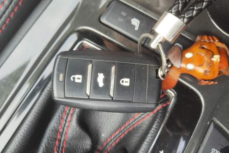 Used CHANGAN CS75 2017 Shangkui Edition 1.5T Automatic Sharp Model
