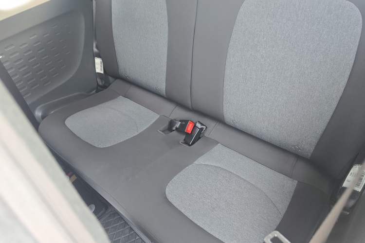 Used Wuling Hongguang MINIEV 2022 Macaron Premium Model – Lithium Iron Phosphate Left Rear Seat