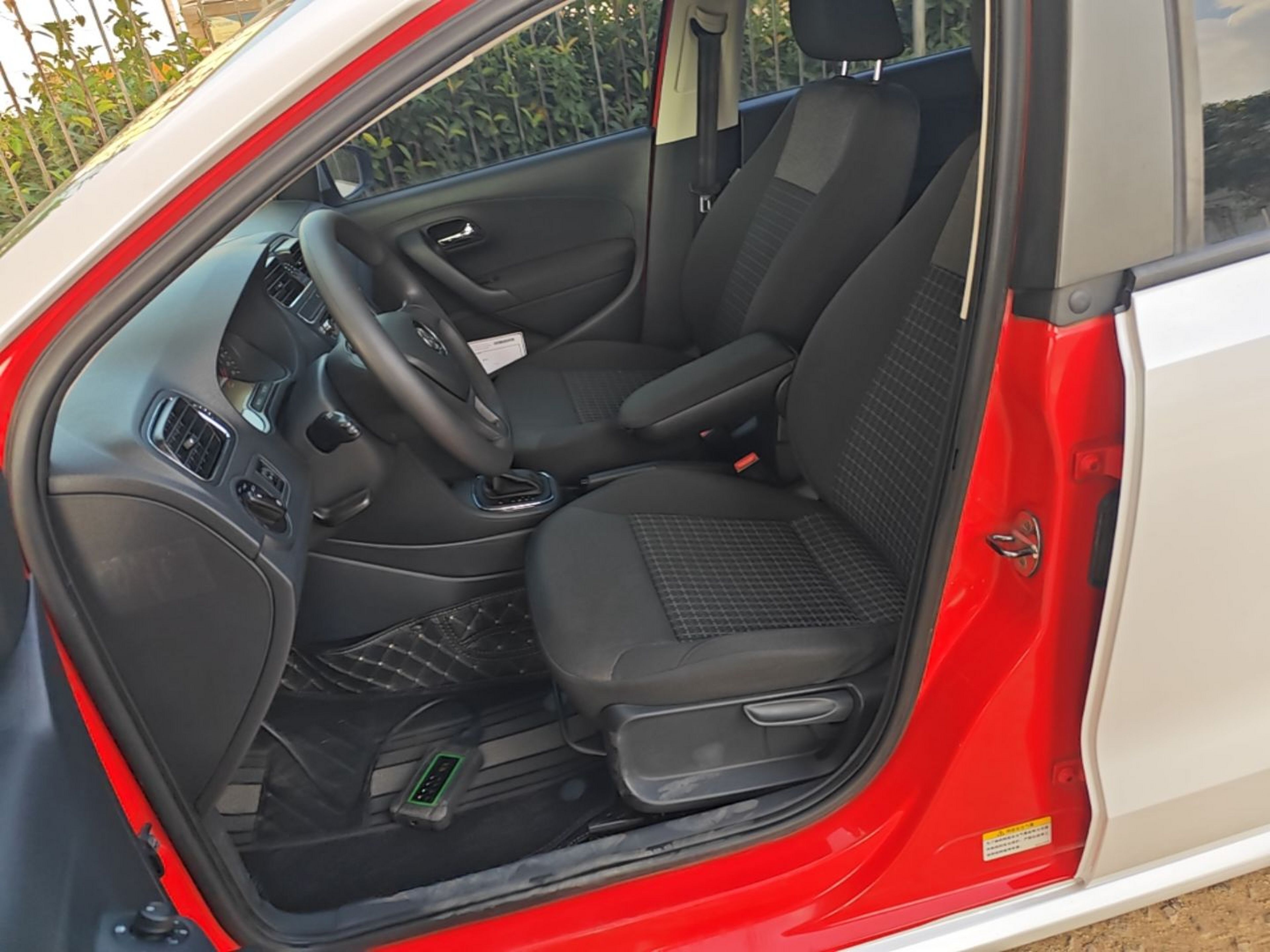 Interior delantero