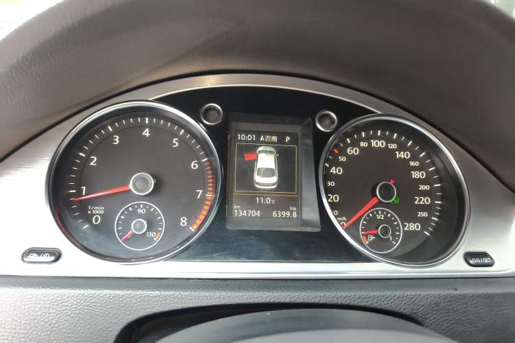 Used Volkswagen FAW-Volkswagen CC 2016 1.8TSI Luxury Model Instrument Cluster