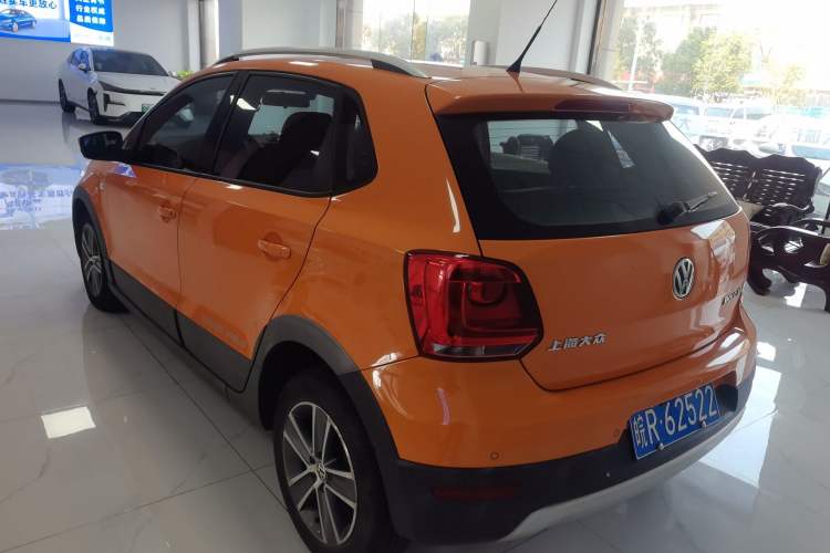 Used Volkswagen Polo 2012 1.6L Cross Polo Automatic Transmission