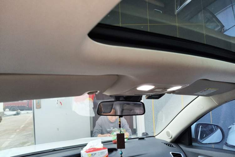 Used Geely Auto Vision X6 2018 1.4T CVT 4G Connected Flagship Edition
