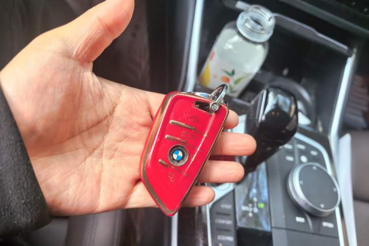 Used BMW 3 Series 2022 325Li M Sport Package Vehicle Key