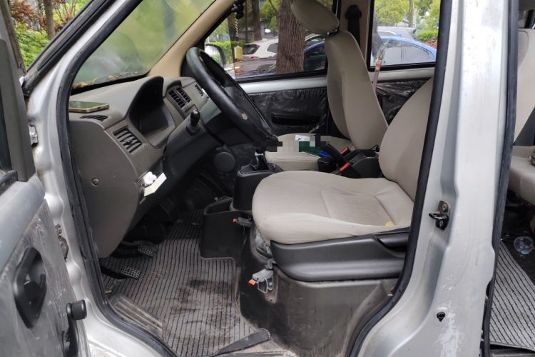 Used Wuling Rongguang S 2021 1.2L Base Model 7-Seater LSI Left Front Seat