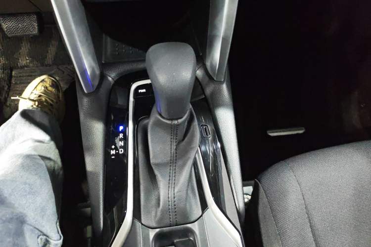 Used Toyota Corolla Cross 2023 2.0L Pioneer Edition Gear Lever