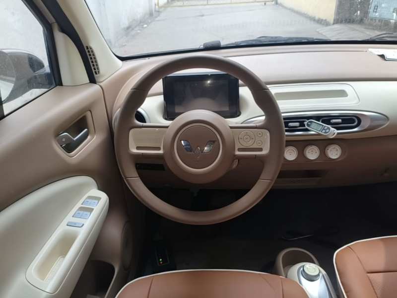 Used Wuling Hongguang MINIEV 2025 Four-Door Version Advanced Edition — 10