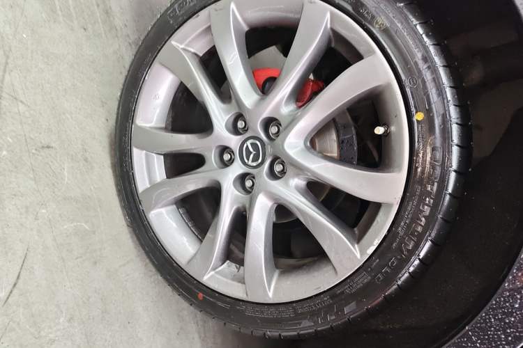 Used Mazda Atenza 2014 2.5L Sky Blue Supreme Edition Right Rear Wheel Hub