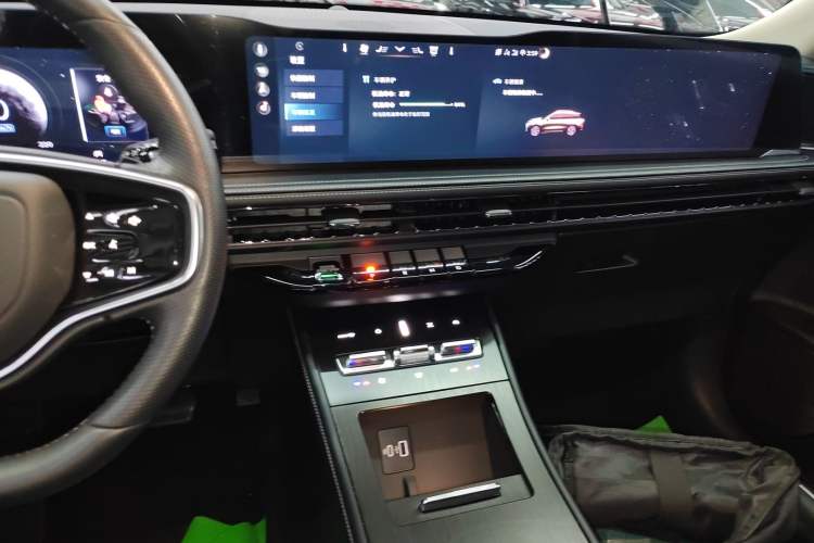 Used Lincoln Corsair 2024 2.0T Two-Wheel Drive Deluxe Edition