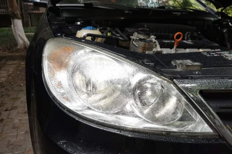 Used Volkswagen Lavida 2011 1.6L Manual Joy Version Right Front Headlight