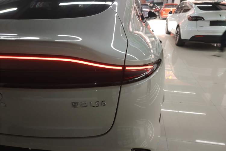 Used IM LS6 2023 Max Standard Edition
