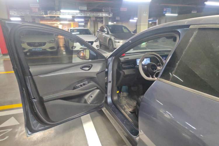 Used BYD Seal 06 New Energy 2025 DM-i Smart Drive 120KM Prestige Model
