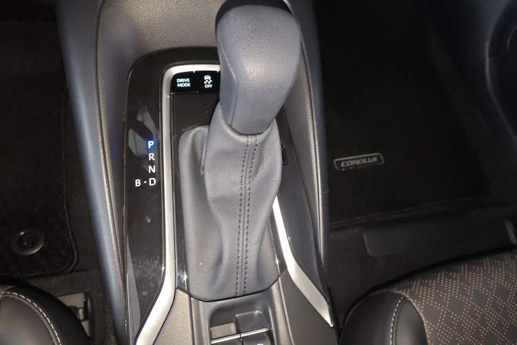 Used Toyota Corolla 2024 1.8L Smart Electric Hybrid Dual-Engine Elite Edition