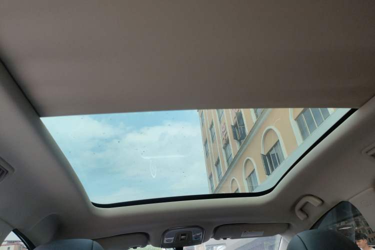 Used BYD Song MAX 2018 1.5T Automatic Smart Connect Elite Model with 6 Seats
