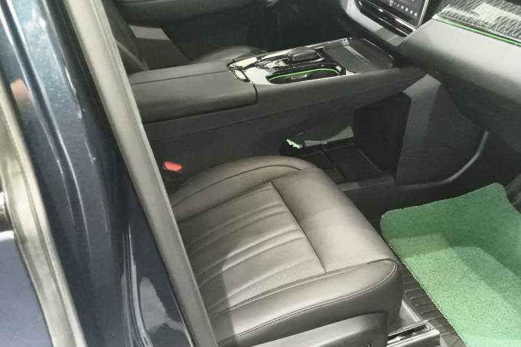 Used Zeekr 009 2022 ME Edition
