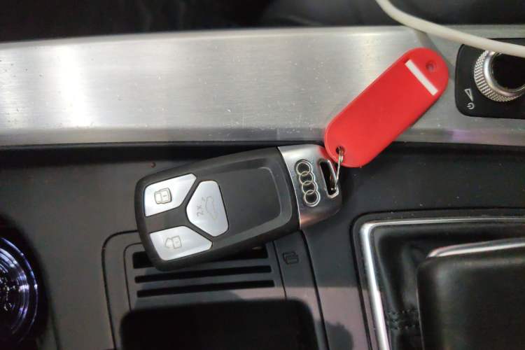 Used Audi A4L 2022 40 TFSI Fashion Dynamic Model
