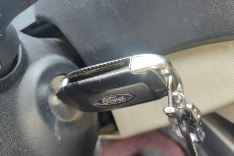 Used Ford Escort 2015 1.5L Manual Comfort Model
