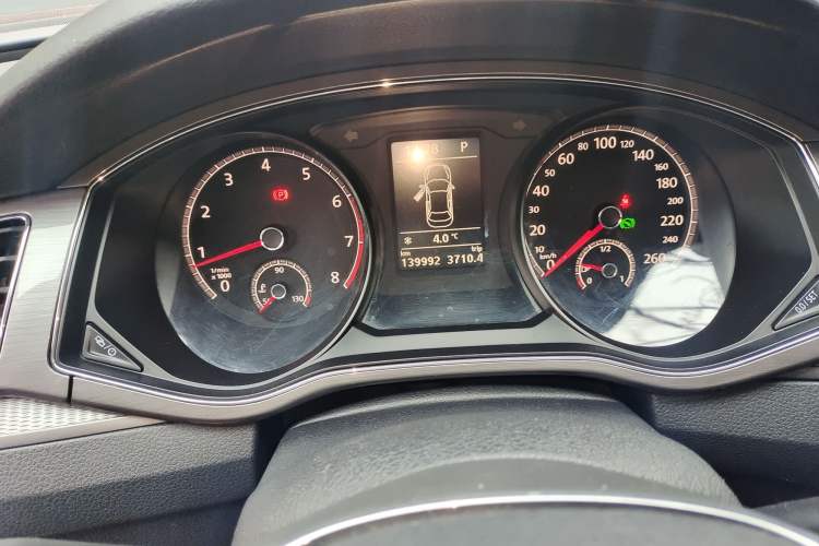 Used Volkswagen Passat 2017 280TSI DSG Luxury Edition
