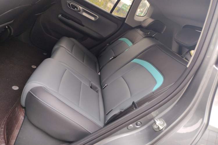 Used AION Y 2023 Younger