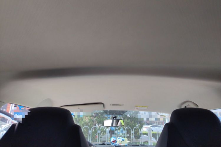 Used Roewe Clever 2021 302 km New Four-Seater Super-Efficient Version
