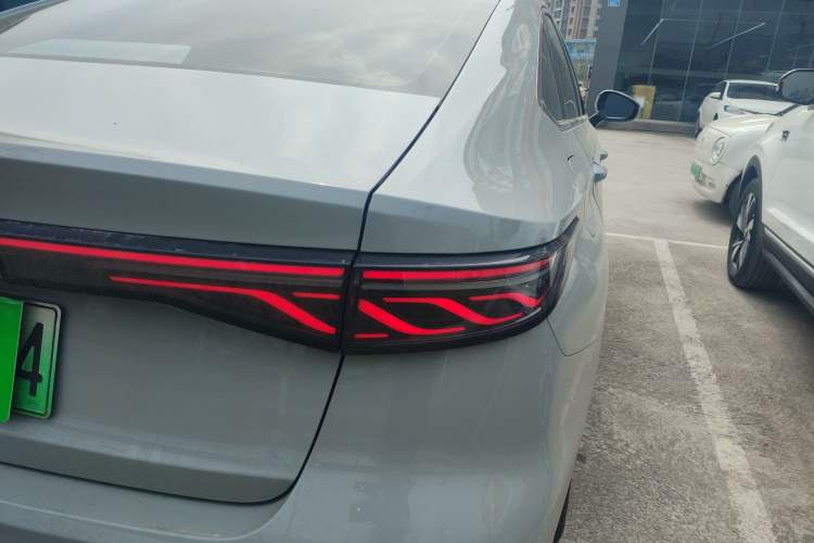 Used Chery Fengyun A8L 2025 1.5 TGDI 145 km Luxury Version
