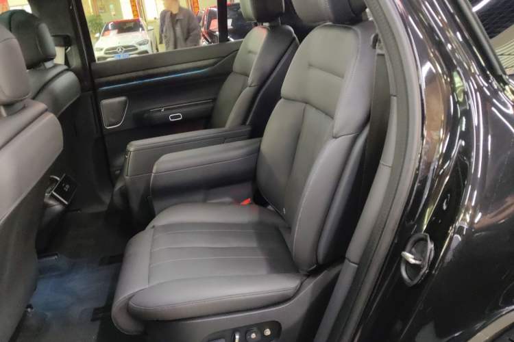 Used Nio ES8 2023 75 kWh Left Rear Seat