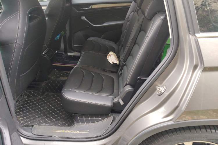 Used Skoda Kodiaq 2022 TSI330 7-Seater Two-Wheel-Drive Luxury Edition