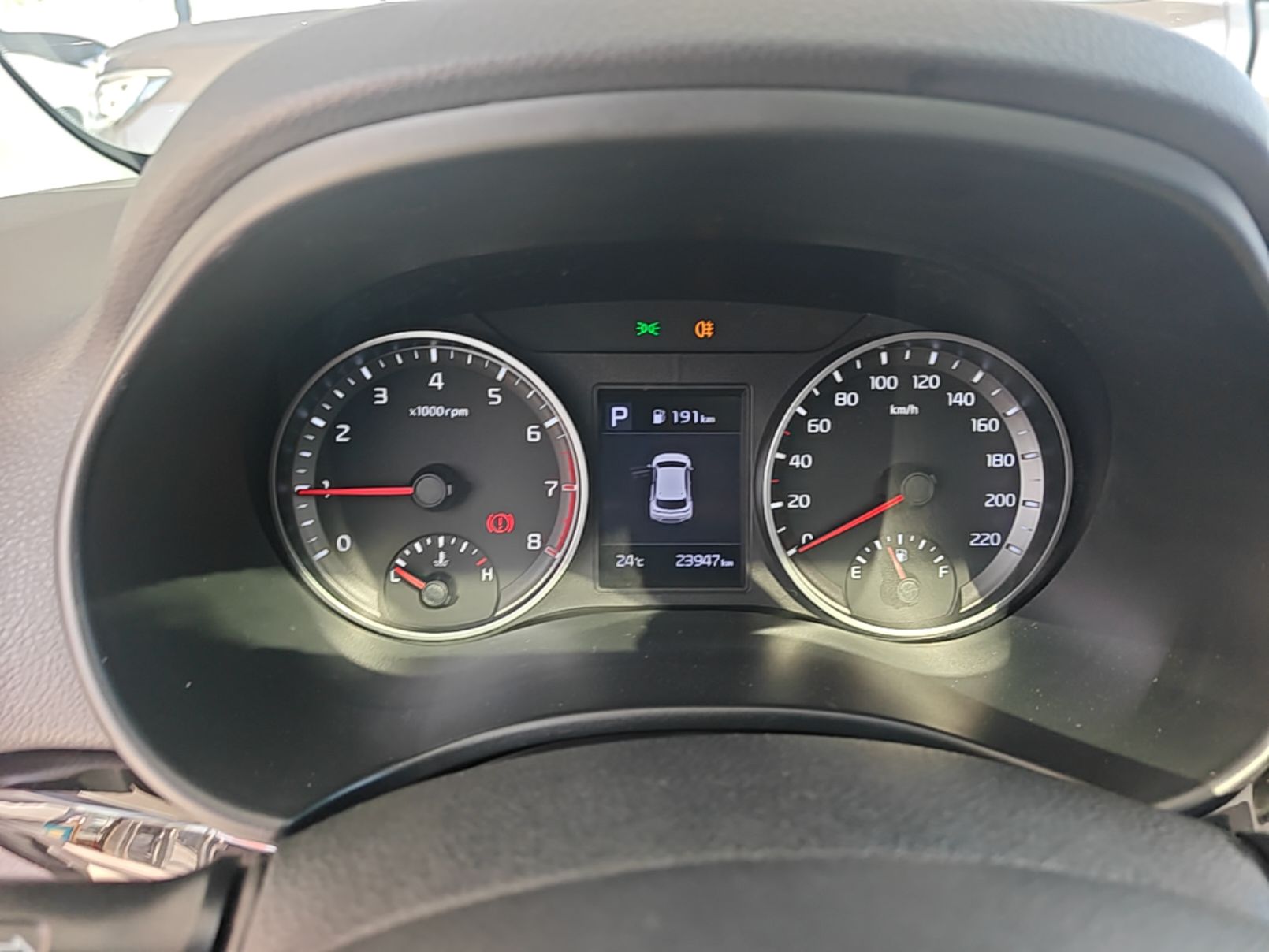 Kia kx1 Stonic 2021 1.4L CVT Sunroof Model — снимка 14