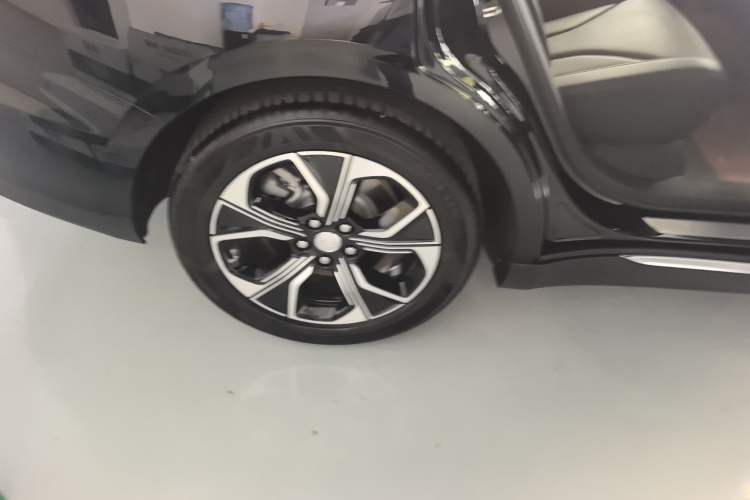 Used Hongqi E-QM5 2023 Revised Version Basic Travel Edition
