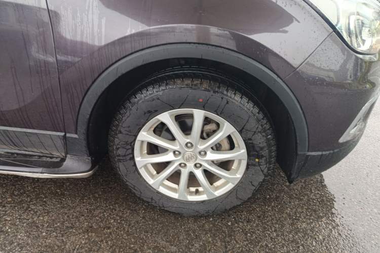 Used Buick Envision 2016 20T Two-Wheel-Drive Elite Model
