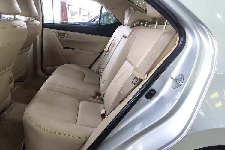 Used Toyota Corolla 2014 1.8L CVT GLX-i