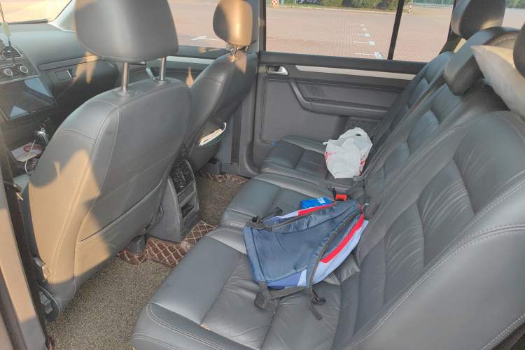 Used Volkswagen Touran 2013 1.4T DSG Comfort Edition 5-Seater
