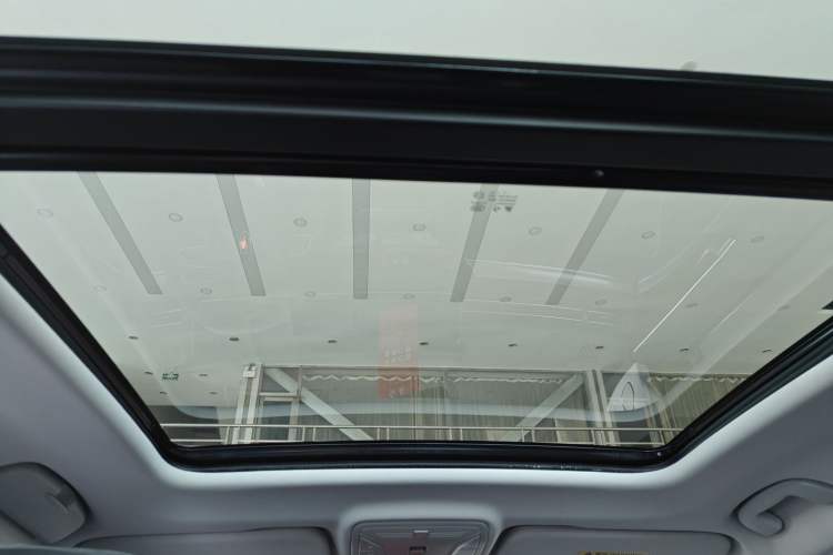 Used Hongqi HS5 2022 Revised Version 2.0T Smart Connect Flagship Edition