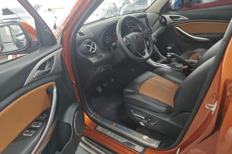 Used BYD Song 2016 1.5TI Manual Luxury Model
