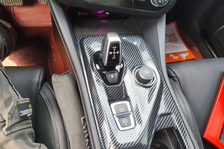 Used Lynk & Co 03 2021 1.5TD DCT Jing Champion Edition Gear Lever