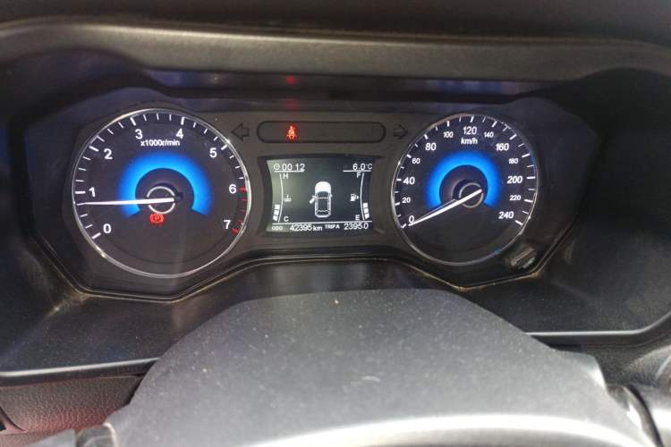 Used Dongfeng Fengon 580 2018 1.8L Manual Comfort Model Odometer Close Up