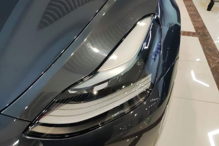 Used Tesla Model Y 2024 Rear-Wheel-Drive Version Left Front Headlight